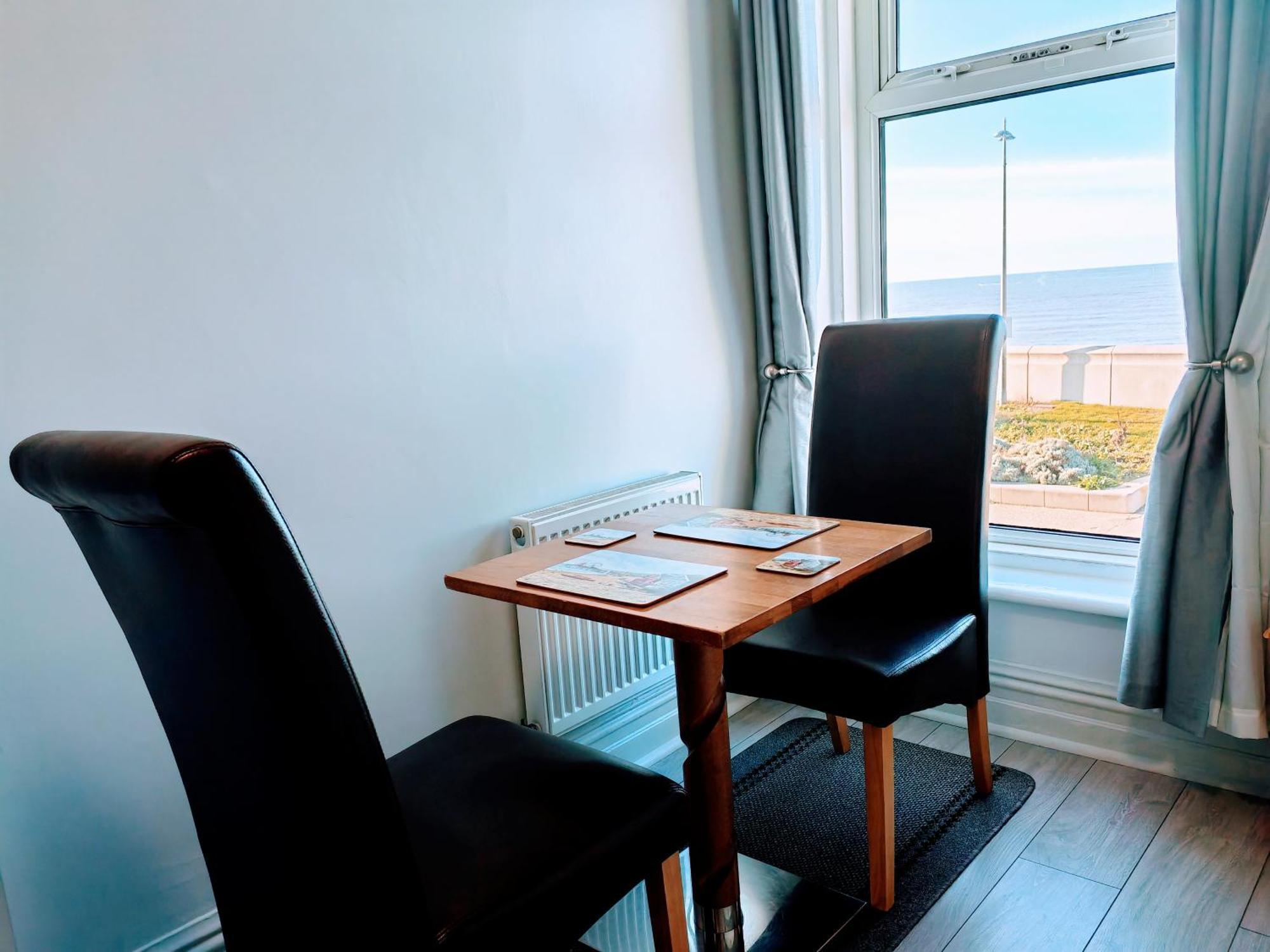 Seahawk Holiday Apartments Cleveleys Dış mekan fotoğraf